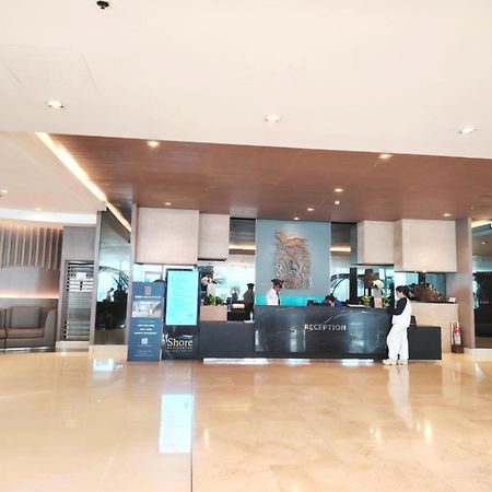 Shore One Condotel At Mall Of Asia, Philippines Pasay Bagian luar foto