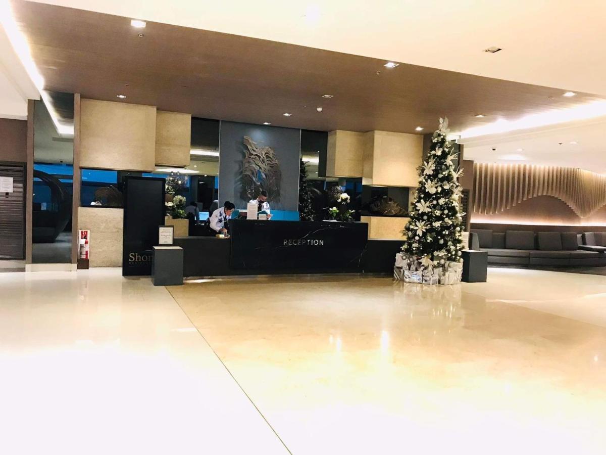 Shore One Condotel At Mall Of Asia, Philippines Pasay Bagian luar foto