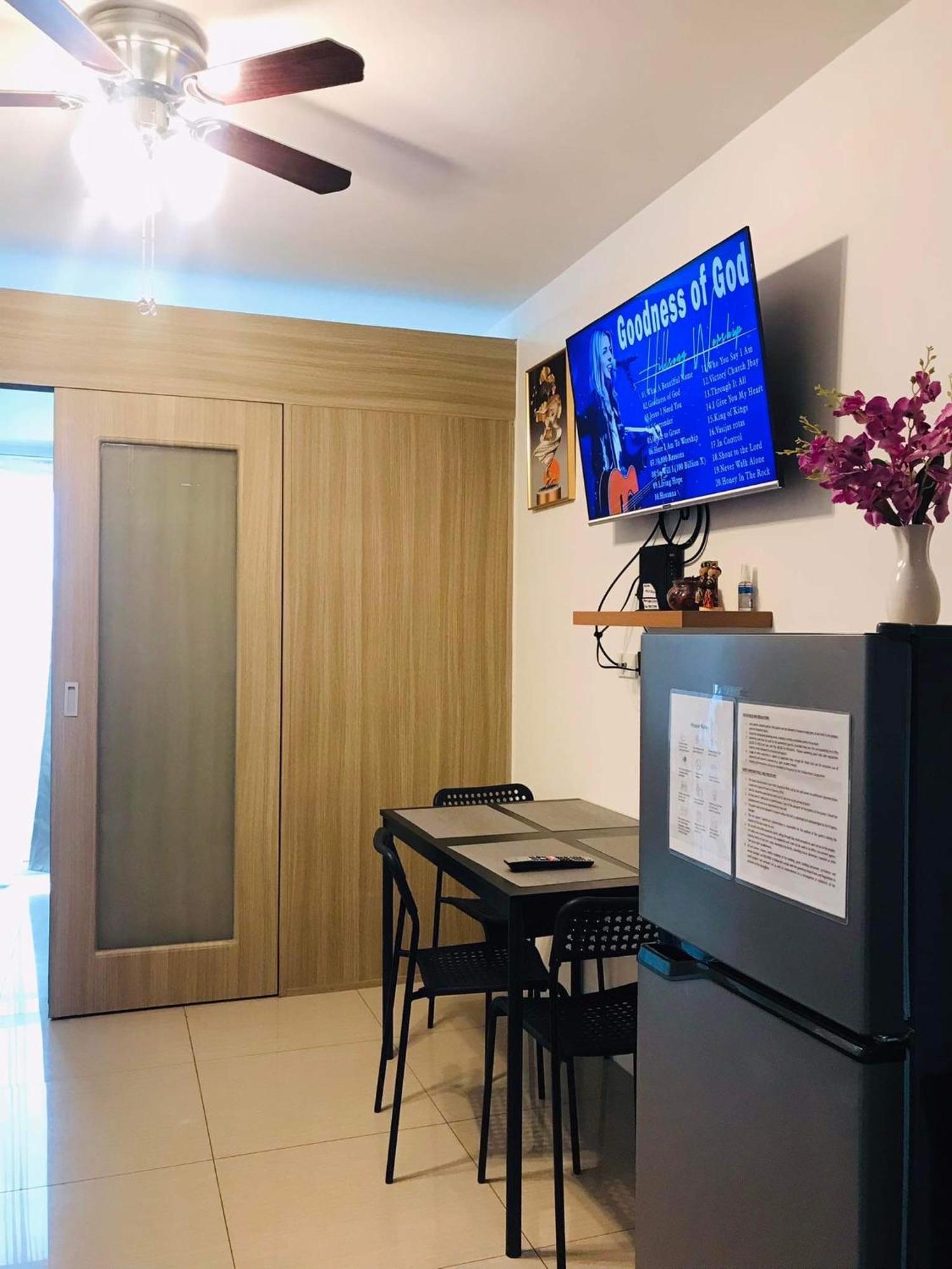 Shore One Condotel At Mall Of Asia, Philippines Pasay Bagian luar foto