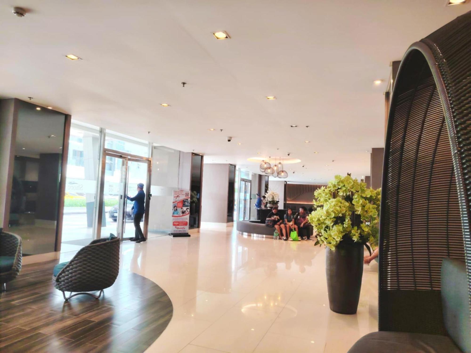 Shore One Condotel At Mall Of Asia, Philippines Pasay Bagian luar foto